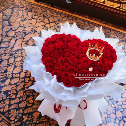 Crown of Love Red Roses...