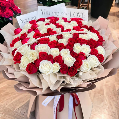 199枝紅白玫瑰求婚花束