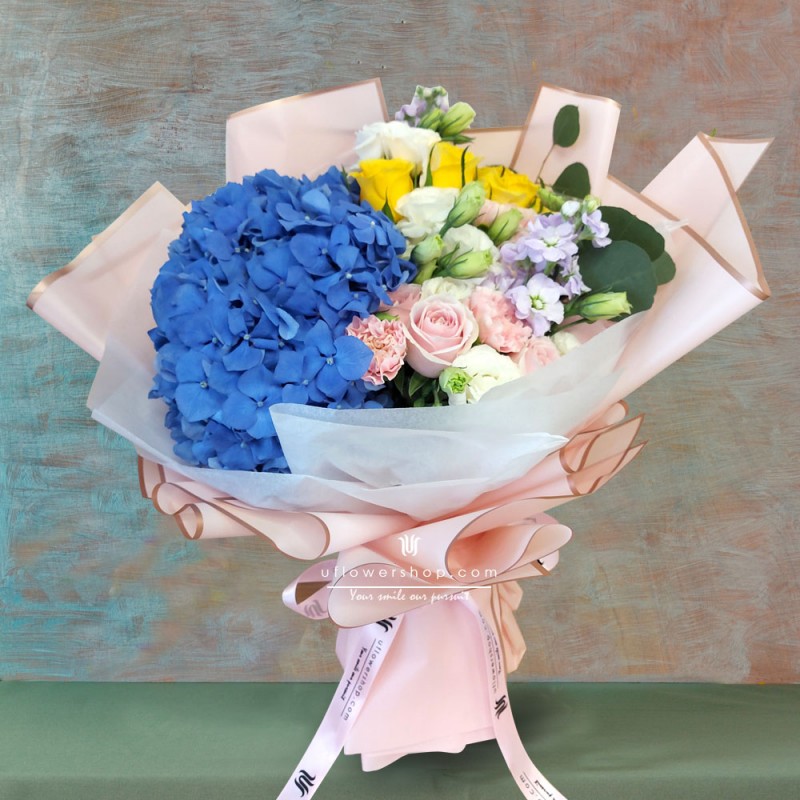 Blue Love Bouquet V2