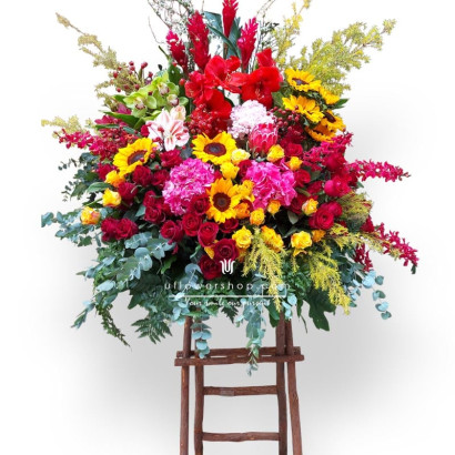 Opening Flower Stand- Great...