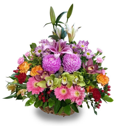 Hand-held flower basket...
