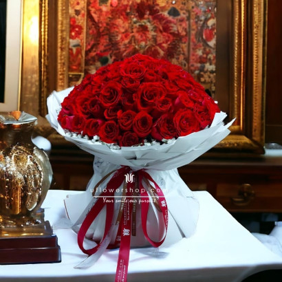 Valentine’s Day Bouquet -...
