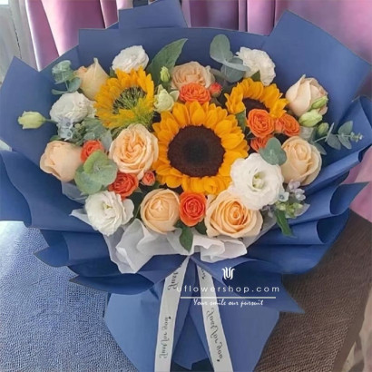 玫瑰向日葵花束